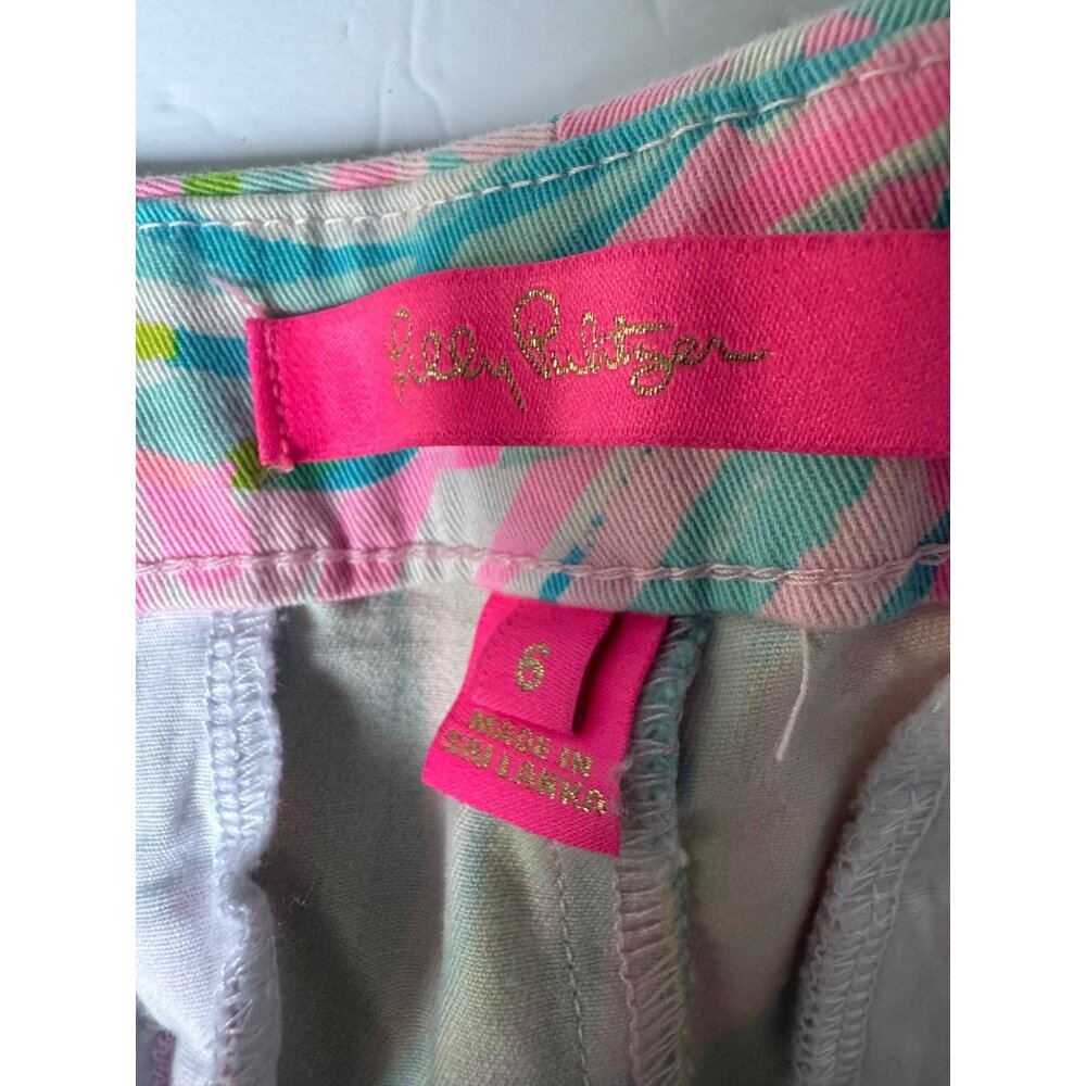 Lilly Pulitzer Womens Size 6 Tropical Print Scalloped Hem Shorts - Picture 4 of 6